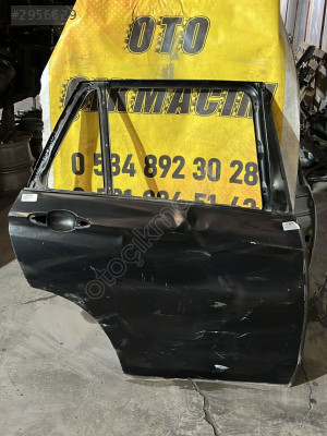 BMW X5 SAĞ ARKA KAPI