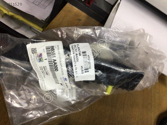 Hyundai Elantra ön tampon braketi orjinal