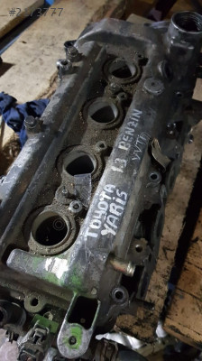 Toyota Yaris 1.3 Benzinli VVTİ Motor Eksantrik Milleri çıkma