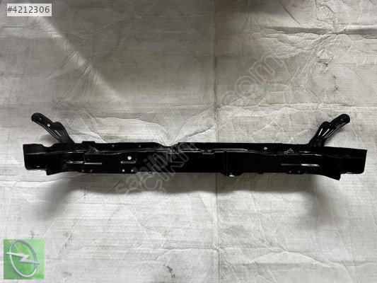 HYUNDAİ İ30 ÖN PANEL ÜST SACI 64101A6200