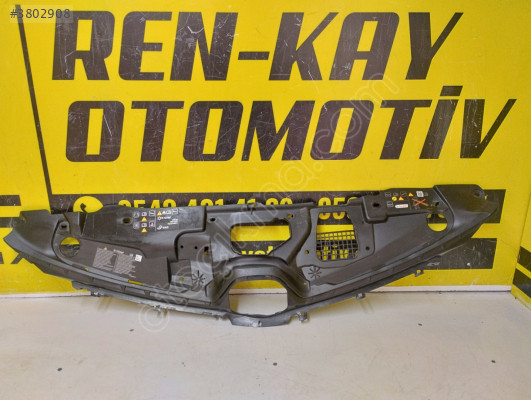 620320844R RENAULT CLİO 5.5 MASKELİ ÖN PANJUR MASKESİ 2023 2024