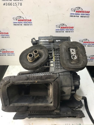 DACİA SANDERO KALORİFER KUTUSU ORJİNAL ÇIKMA MONTECAR