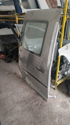 Volkswagen Caddy sağ sürgülü kapı çıkma