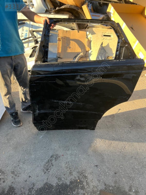 LAND ROVER RANGE ROVER VELAR SİYAH SOL ARKA KAPI ORJINAL