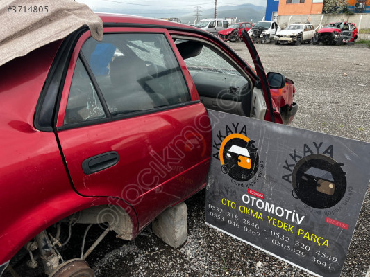 Toyota Corolla Sağ Arka Kapı Hatasız Orjinal Çıkma