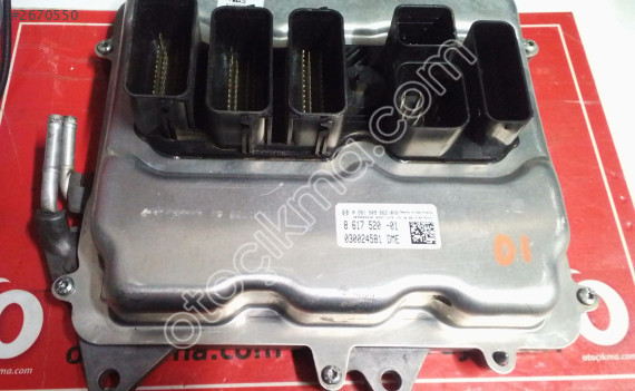 BMW X5 4.4L MOTOR BEYNİ 8617520-01