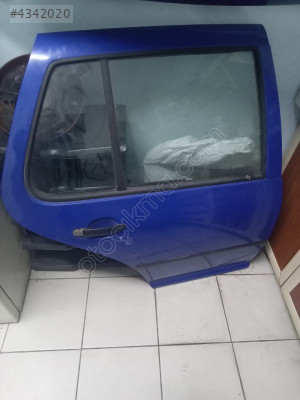 VOLKSWAGEN GOLF BORA ARKA SAĞ KAPI