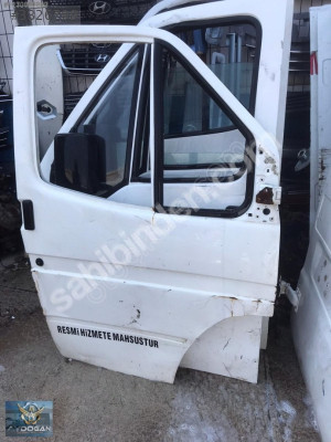 OTO CEM'DEN ÇIKMA FORD TRANSİT 1996 2001 SAĞ ÖN KAPI