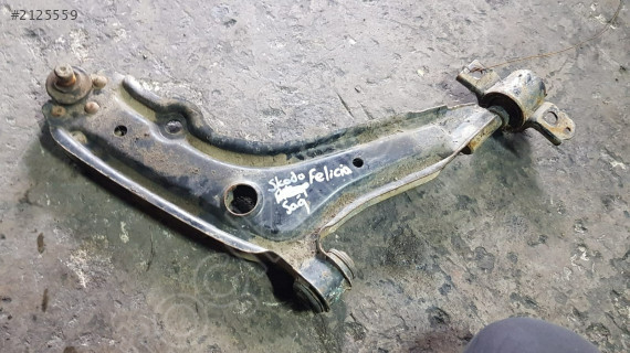 Skoda Felicia Sağ Salıncak çıkma