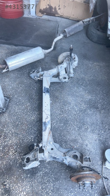 Volkswagen golf 4 Bora arka dingil orijinal çıkma