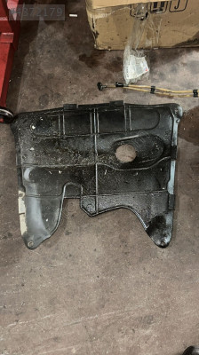 Renault clio 2 alt muhafaza 2000-2008