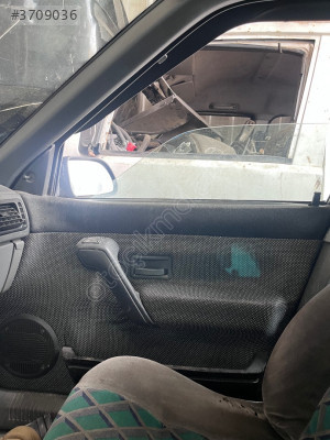 RENAULT R19 SAĞ ÖN KAPI DÖŞEMESİ