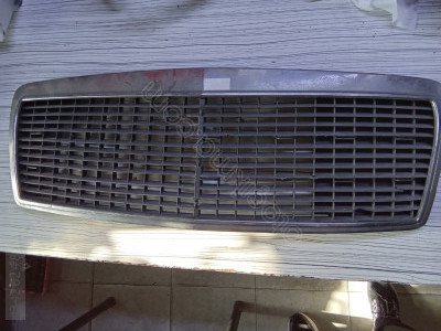 MERCEDES E W210 Ön Tampon Izgarası 2108880623