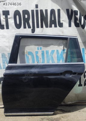 B8 PASSAT VARİANT SOL ARKA KAPI ORİJİNAL