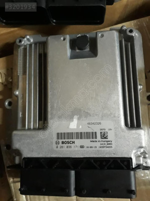 0281036171 Alfa Romeo Giulietta 1.6JTD 46342326 EDC17C69