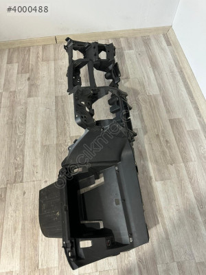 PEUGEOT 301  TORPİDO GÜGÜS ALT EKİ