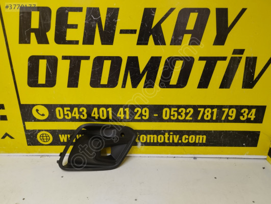 261A27582R RENAULT KANGOO E-TECH SAĞ SİS KAPAĞI ORJ ÇIKMA RENKAY