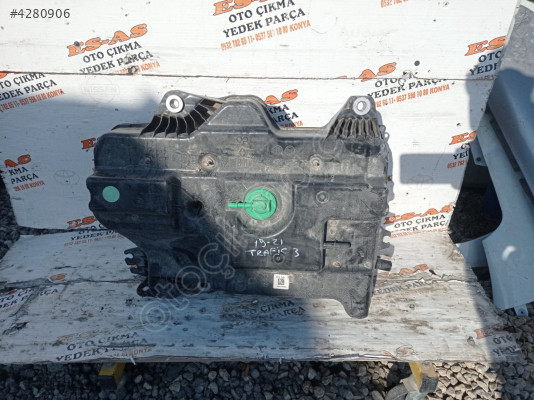 RENAULT TRAFİC 3 ADBLUE TANKI ÇIKMA ORJİNAL 2019-2021