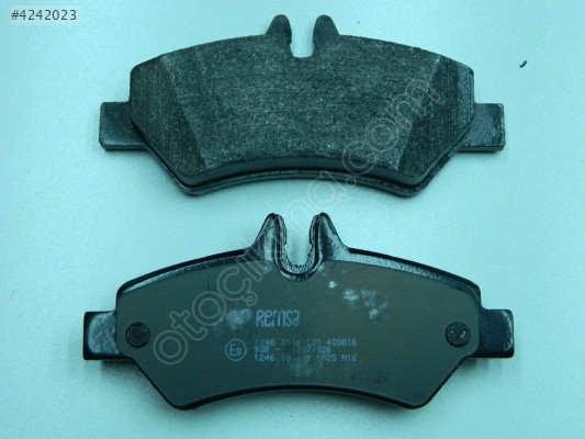 ARKA FREN BALATASI CRAFTER 08-- 2E0698451