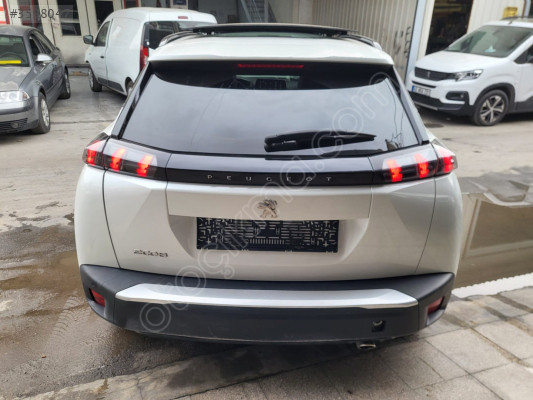 2023 Peugeot 2008 ARKA TAMPON