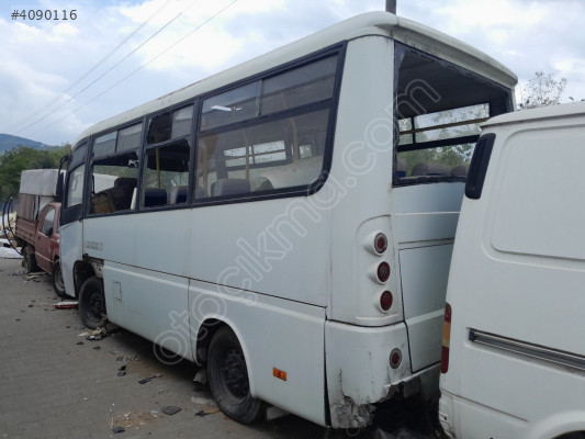 BMC XL MİNÜBÜS ARKA BAGAJ KAPAĞI