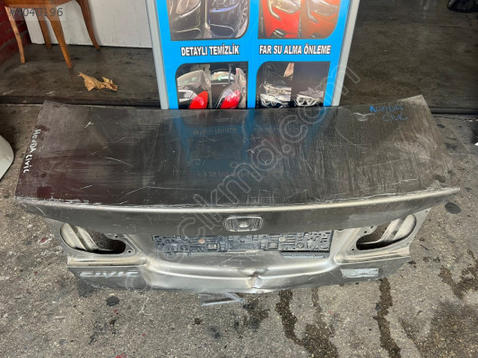 HONDA CİVİC BAKAJ KAPAĞI