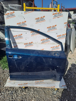 Corolla çıkma sağ ön kapı 2018_2025
