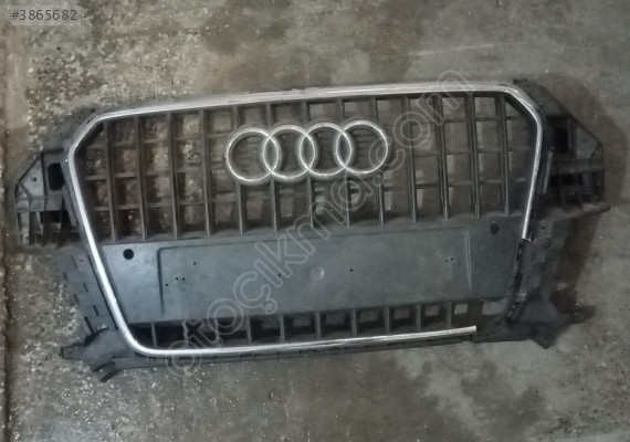 AUDİ Q3 ORJİNAL ÇIKMA PANJUR IZGARASI