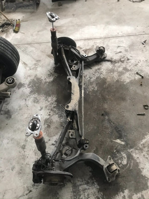 BMW F45 216 218 ARKA DİNGİL ÇIKMA ORJİNAL
