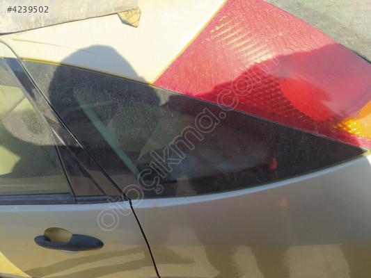 ÇIKMA FORD FOCUS SOL ARKA KELEBEK CAMI