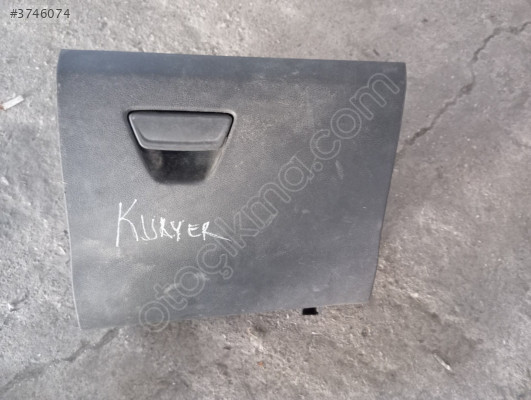 2014 2018 Ford courier torpido kapağı