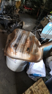 Ford Taunus yakıt deposu