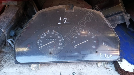 Peugeot 106 kilometre saati