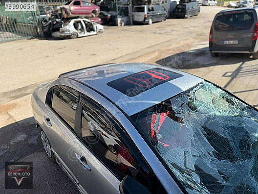 Honda Civic Fd6 Sağ Ön Kapı Hatasız