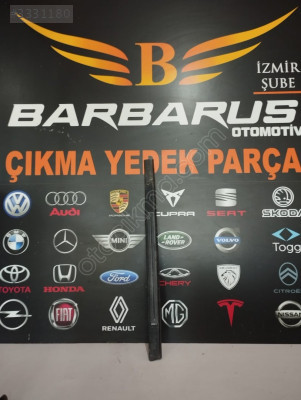 AUDİ A3 SOL ÖN KAPI EŞİK ŞERİDİ 8P4853491G