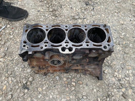 TOYOTA COROLLA BOŞ BLOK
