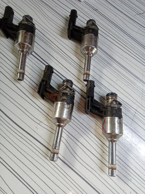 Vw polo golf 6 7 jetta 1.2TSİ CBZB Enjektör takım 03F906036B