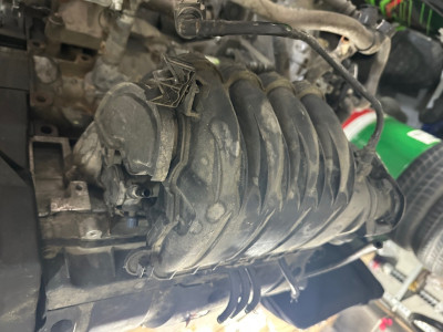 Peugeot 206 emme manifoldu 1.6 benzinli