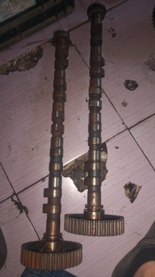 Volvo 850 eksantrik milleri benzinli turbosuz
