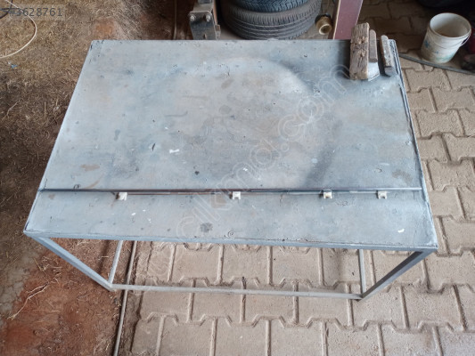 Toyota Corolla 93-98 Model Ön Sol Kapı Cam Sıyırıcı Fitil Nikelaj