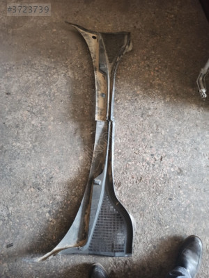 SKODA OCTAVIA ÖN CAM ELEYİ