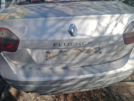 Renault Fluance Bagaj Kapağı Çıkma Orjinal