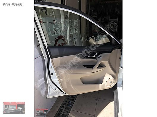 Nissan X-Trail-T32-2017-2021 Sol Ön Kapı Döşeme Hatasız Sökme