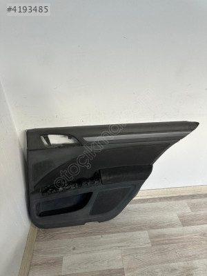 SKODA SPERB SAG ARKA KAPI DÖŞEMESİ 3T5867210