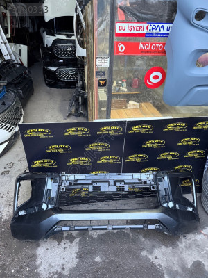 2024 Mitsubishi L200 Ön Tampon Çıkma Orjinal