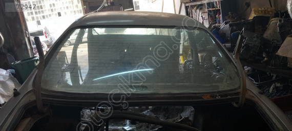 Toyota carina arka cam