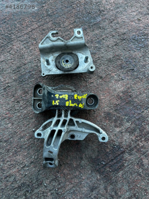 2023 express 1.5 bluedci motor ayakları