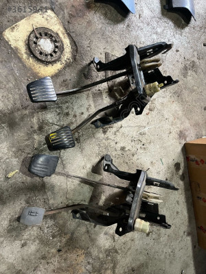 Opel Tigra Corsa B Combo B Debriyaj Pedalı