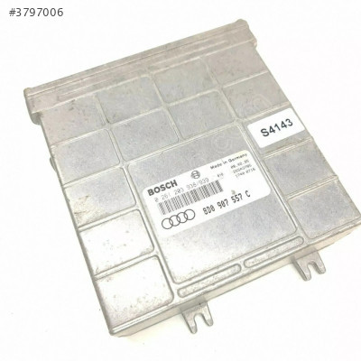 Audi A4 1.8 ADR 1995-1996 Motor Beyni / 8D0907557C / 0261203867