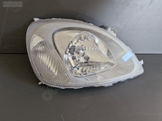 TOYOTA YARİS SAĞ ÖN FAR MANUEL SIFIR 1999-2002